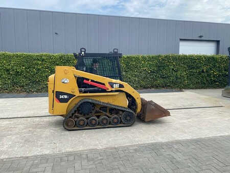 Kolové nakladače 2016 Bobcat T 450 (24)