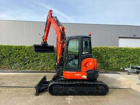 Kubota U 55-4