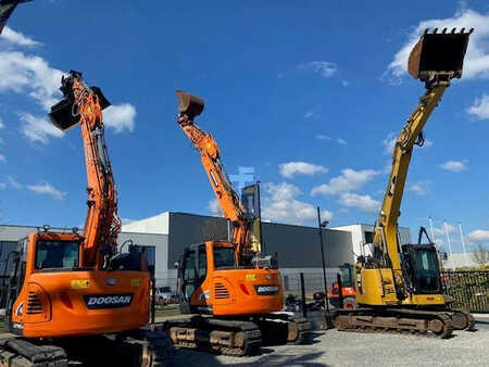 Escavadora de rastos 2020 Hitachi 135US-6 (30)