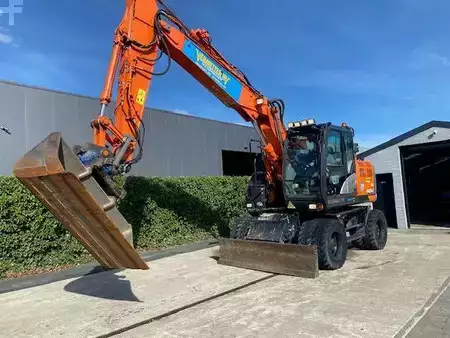 Pyöräkaivinkoneet  2019 Hitachi ZX 140 W-6 (18)