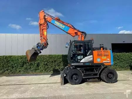 Pyöräkaivinkoneet  2019 Hitachi ZX 140 W-6 (30)