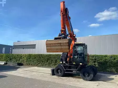 Pyöräkaivinkoneet  2019 Hitachi ZX 140 W-6 (8)
