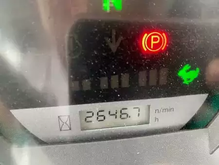 Wielladers 2018 Kubota R 065 (22)