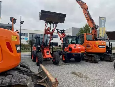 Wielladers 2018 Kubota R 065 (23)