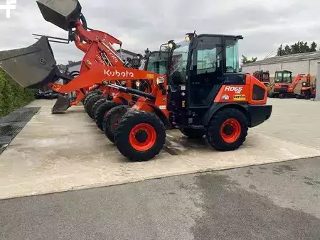 Wielladers 2018 Kubota R 065 (6)