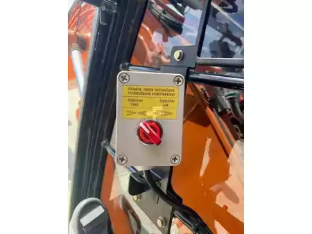 Bæltegraver 2020 Hitachi ZX 135 US-6 (11)