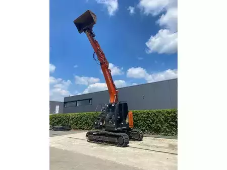 Bæltegraver 2020 Hitachi ZX 135 US-6 (5)