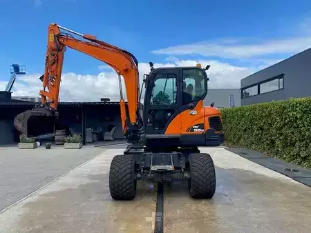 Mini pelle 2015 Doosan DX 55 W (1)