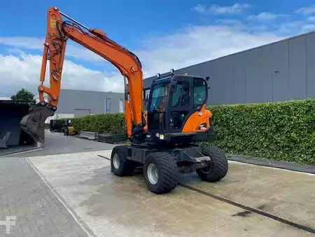 Mini pelle 2015 Doosan DX 55 W (18)