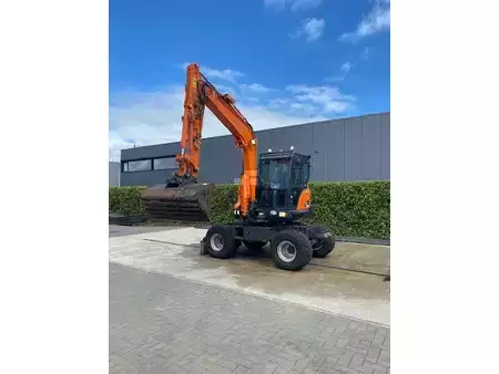 Mini pelle 2015 Doosan DX 55 W (19)