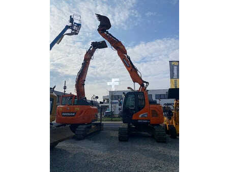 Pelles sur chenilles 2017 Doosan DX140LCR-5 (12)