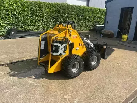 Compact Loaders 2021 SHERPA 100 (2)