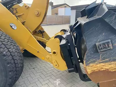 Ładowarki kołowe 2017 Caterpillar 926M (10)