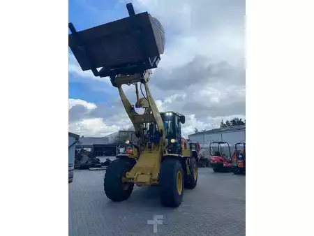 Ładowarki kołowe 2017 Caterpillar 926M (26)