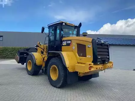 Ładowarki kołowe 2017 Caterpillar 926M (6)