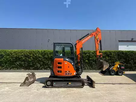 Mini excavators 2016 Hitachi ZX33U-5A CLR (6)