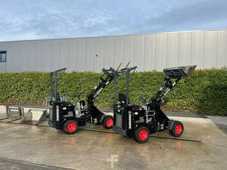 Kolové nakladače 2024 Knikmops KM 80 (11)