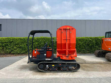 Lánctalpas dömperek 2017 Kubota KC 250 HR-4 (8)