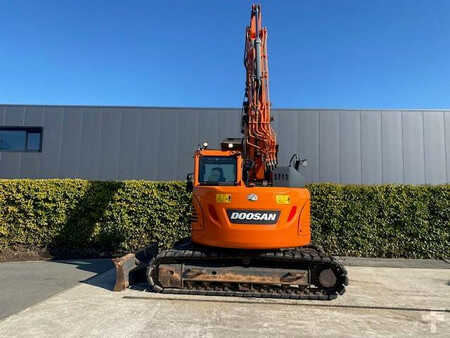 Escavadora de rastos 2020 Doosan DX140 LCR-5 (2)