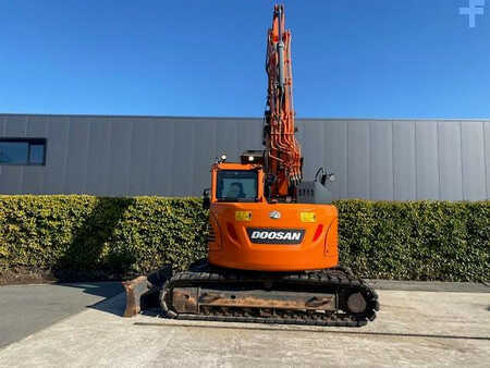 Koparki gąsienicowe 2020 Doosan DX140LCR-5 (2)