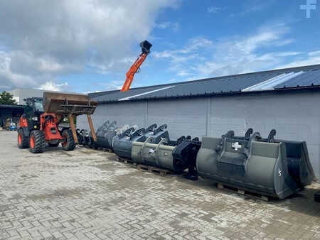 Rupsgraafmachines 2017 Doosan DX140 LCR-5 (36)