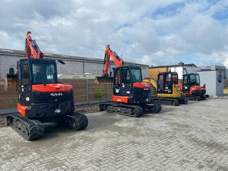 Rupsgraafmachines 2017 Doosan DX140 LCR-5 (39)