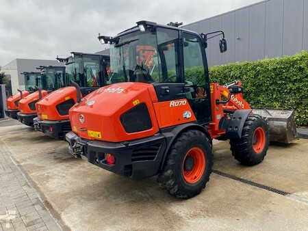 Wielladers 2018 Kubota R 065 (14)