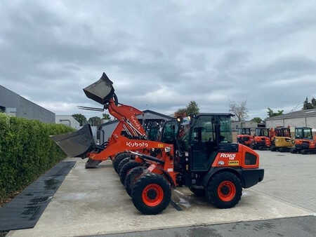 Wielladers 2018 Kubota R 065 (9)