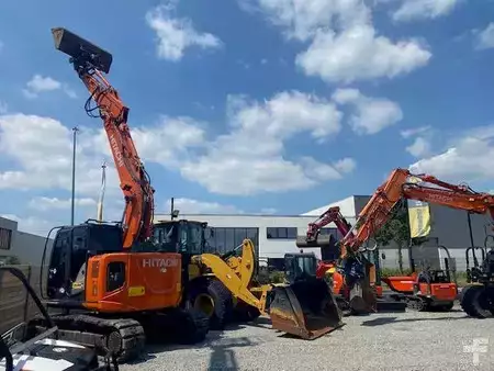 Bæltegraver 2020 Hitachi ZX 135 US-6 (16)