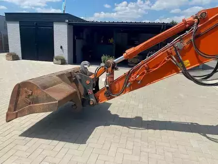 Bæltegraver 2020 Hitachi ZX 135 US-6 (7)