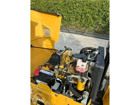 Tandemwalze 2020 Caterpillar CB 1.7 (9)