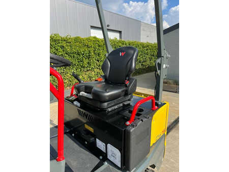 Dumpers articulados 2025 Wacker Neuson DW15 (10)