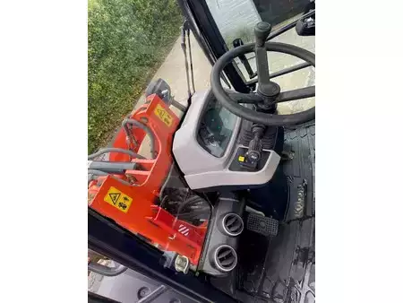 Wielladers 2018 Kubota R 065 (21)