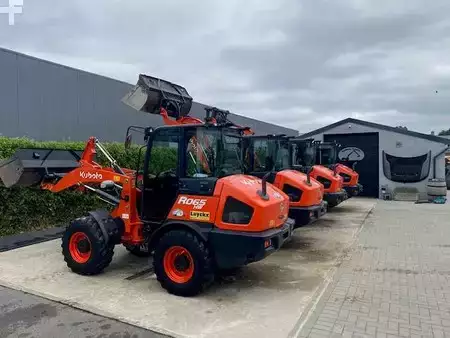 Wielladers 2018 Kubota R 065 (9)