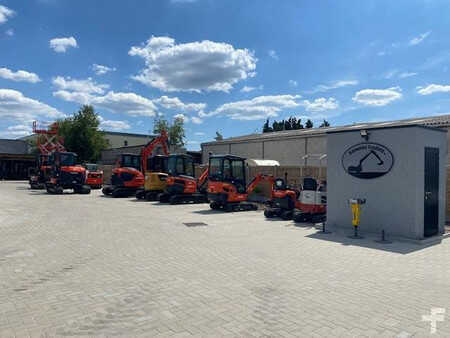 Mini-koparki 2021 Kubota U 50-5 (27)