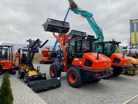 Radlader 2021 Kubota R 090 (18)