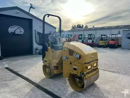 Asphalt compactors (tandem) 2020 Caterpillar CB 1.7 (7)