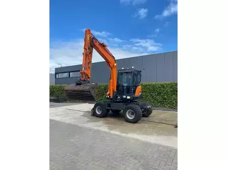 Mobil gravemaskin 2015 Doosan DX 55 W (4)