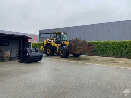 Pyöräkuormaajat 2018 Caterpillar 966 M (8)