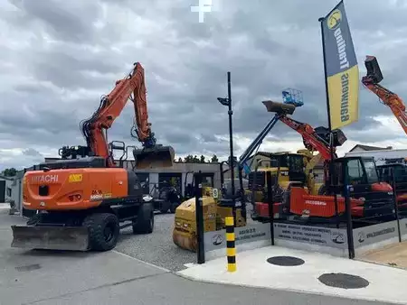Mobilbagger 2017 Hitachi ZX 140 W-6 (39)