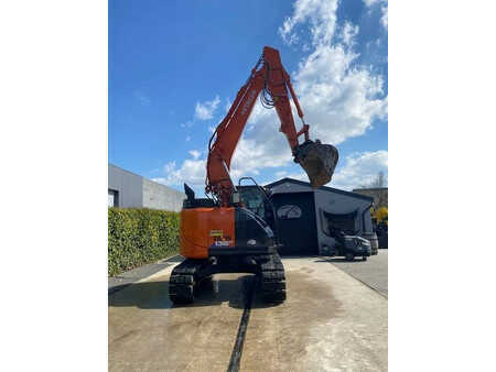 Korečková rýpadla 2020 Hitachi 135US-6 (3)