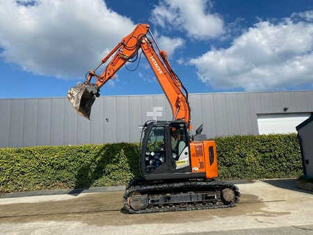 Korečková rýpadla 2020 Hitachi 135US-6 (4)