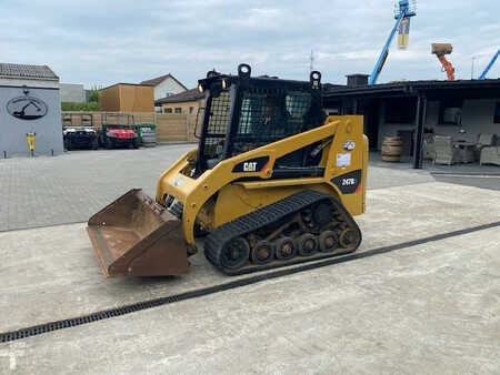 Ładowarki kołowe 2016 Bobcat T 450 (25)