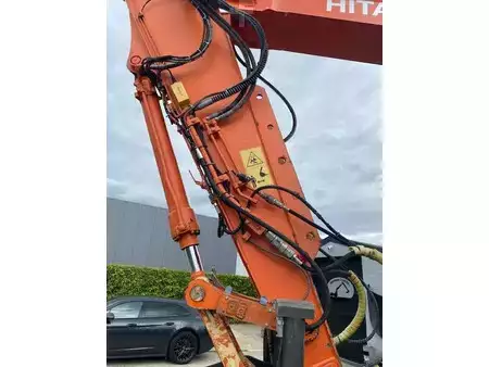 Mobilbagger 2017 Hitachi ZX 140 W-6 (19)