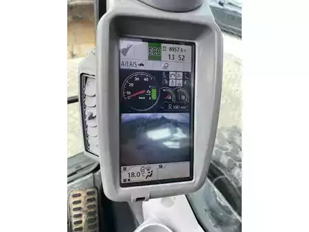 Mobilbagger 2017 Hitachi ZX 140 W-6 (22)