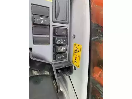 Mobilbagger 2017 Hitachi ZX 140 W-6 (27)