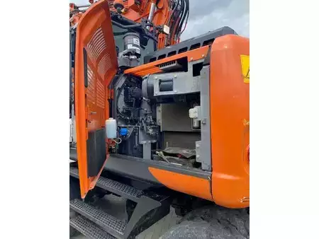 Mobilbagger 2017 Hitachi ZX 140 W-6 (29)