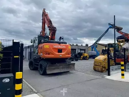 Mobilbagger 2017 Hitachi ZX 140 W-6 (37)