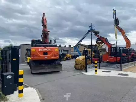 Mobilbagger 2017 Hitachi ZX 140 W-6 (38)