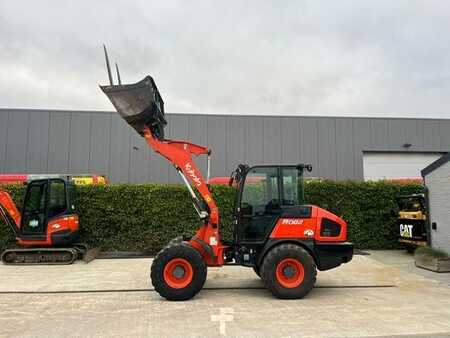 Radlader 2019 Kubota R 082 (2)